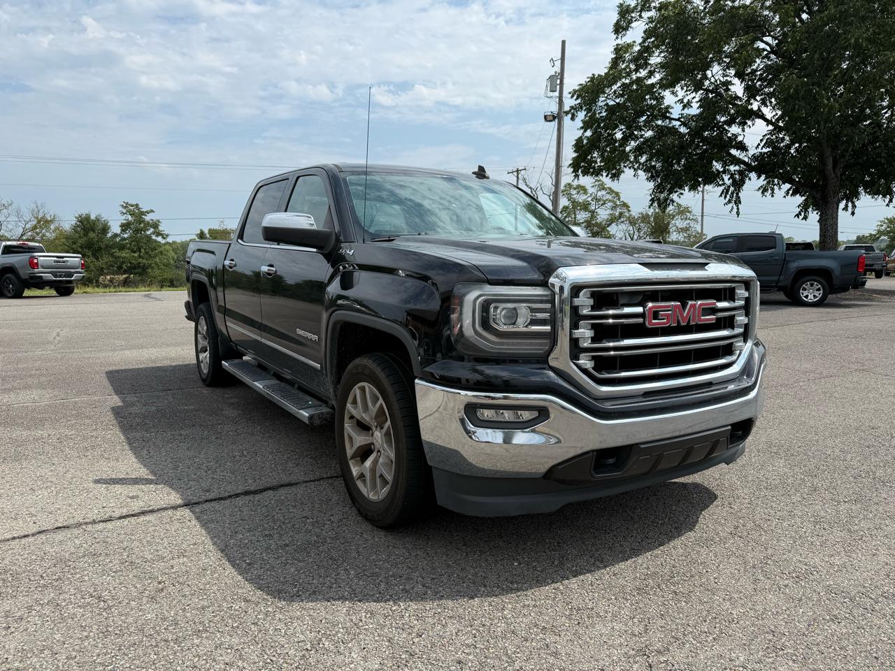 GMC Sierra 1500 SLT Crew Cab Long Box 4WD 2016
