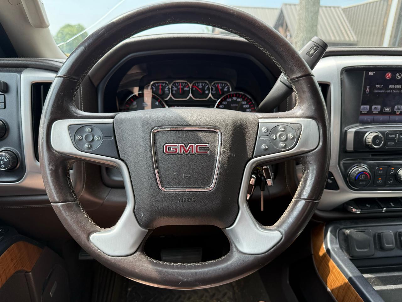 GMC Sierra 1500 SLT Crew Cab Long Box 4WD 2016