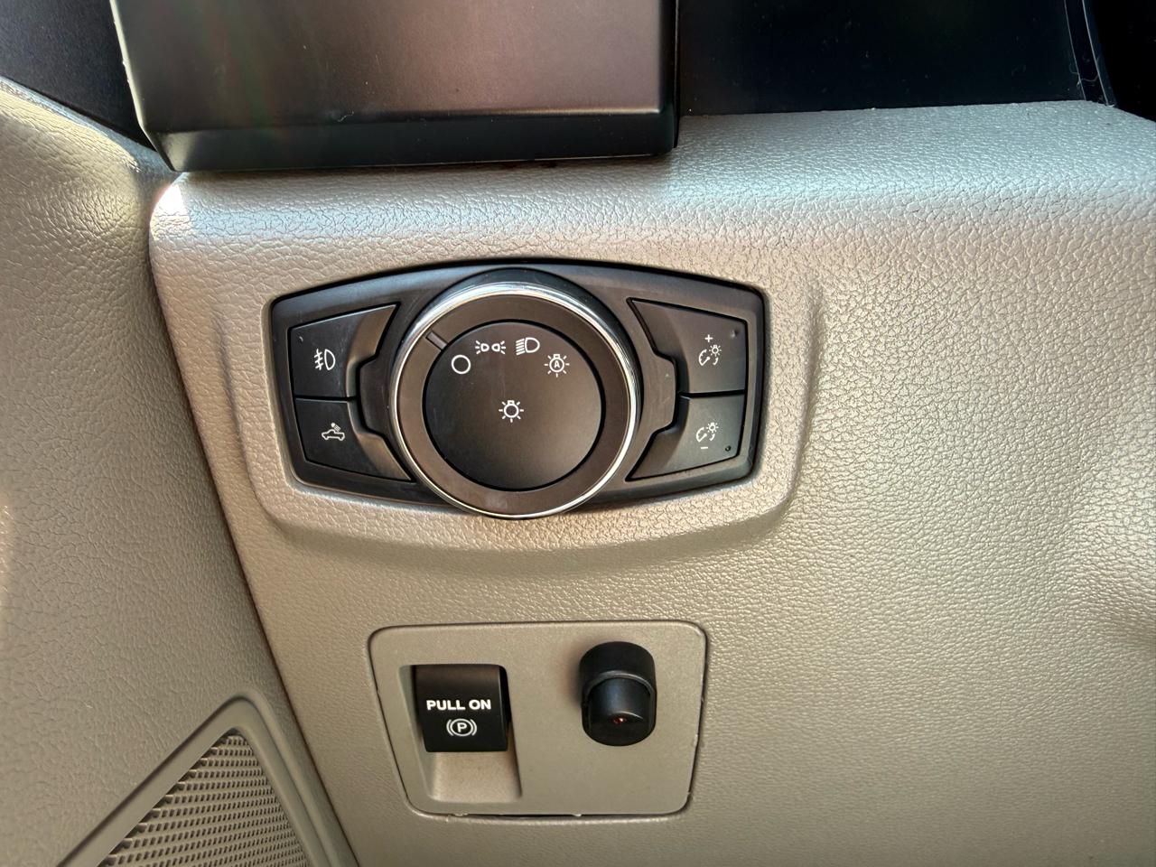 Ford F-150  2019