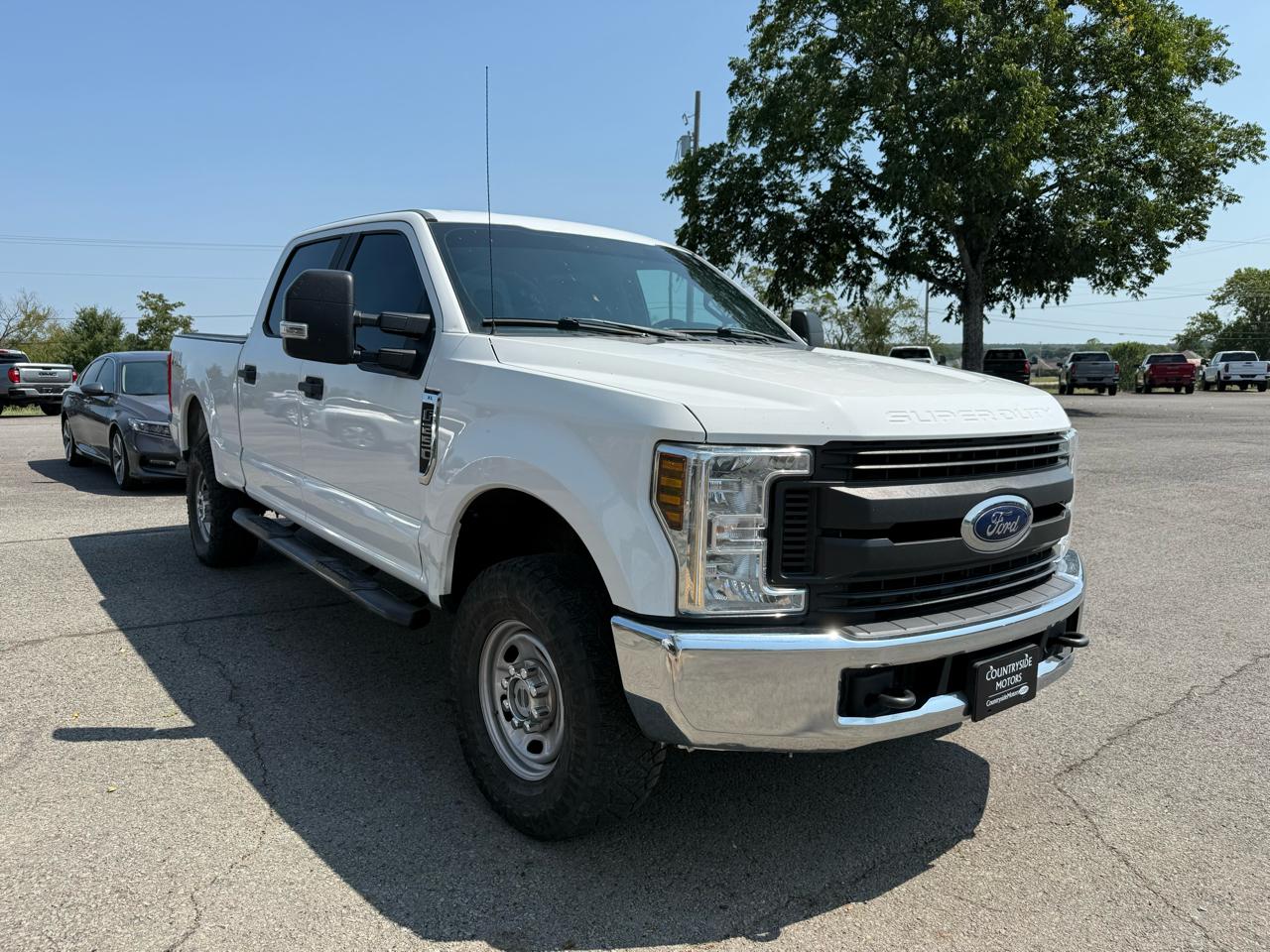 Ford F-250 SD XL Crew Cab 4WD 2019