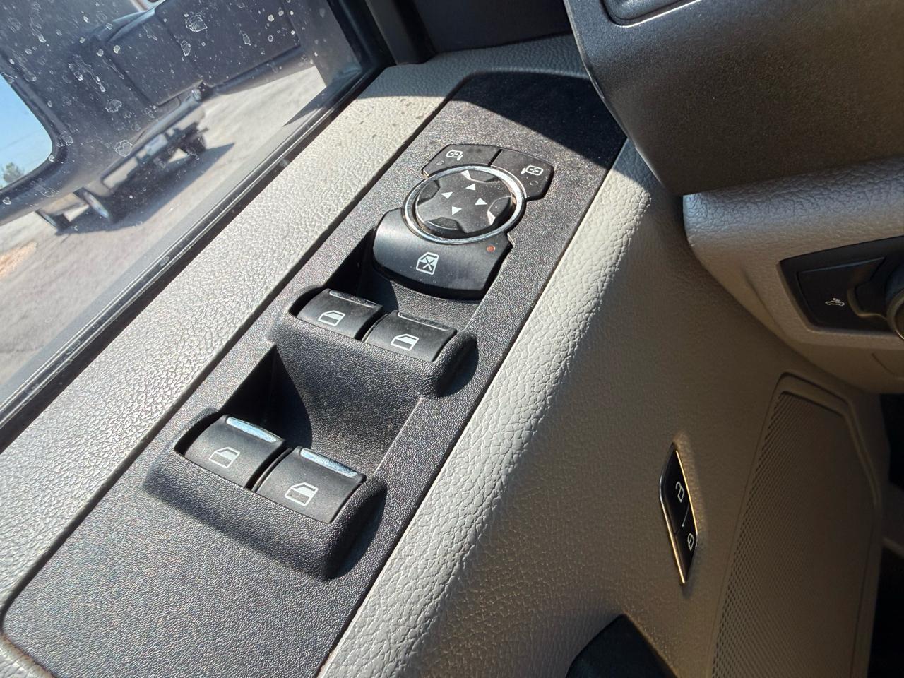 Ford F-250 SD XL Crew Cab 4WD 2019