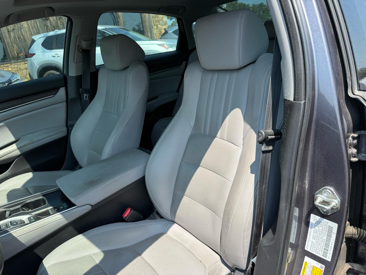 Honda Accord Touring 2.0T 10A 2018