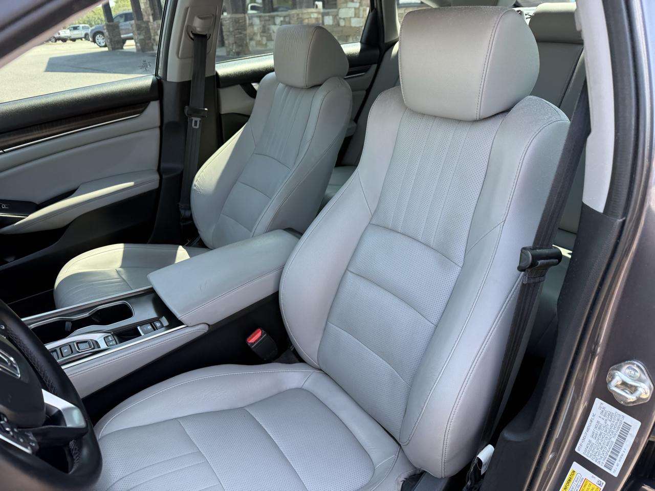 Honda Accord Touring 2.0T 10A 2018