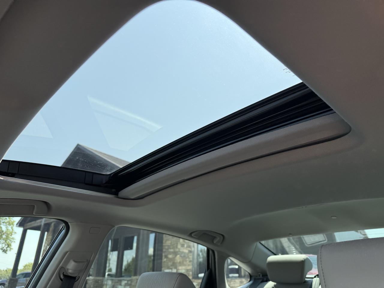 Honda Accord Touring 2.0T 10A 2018