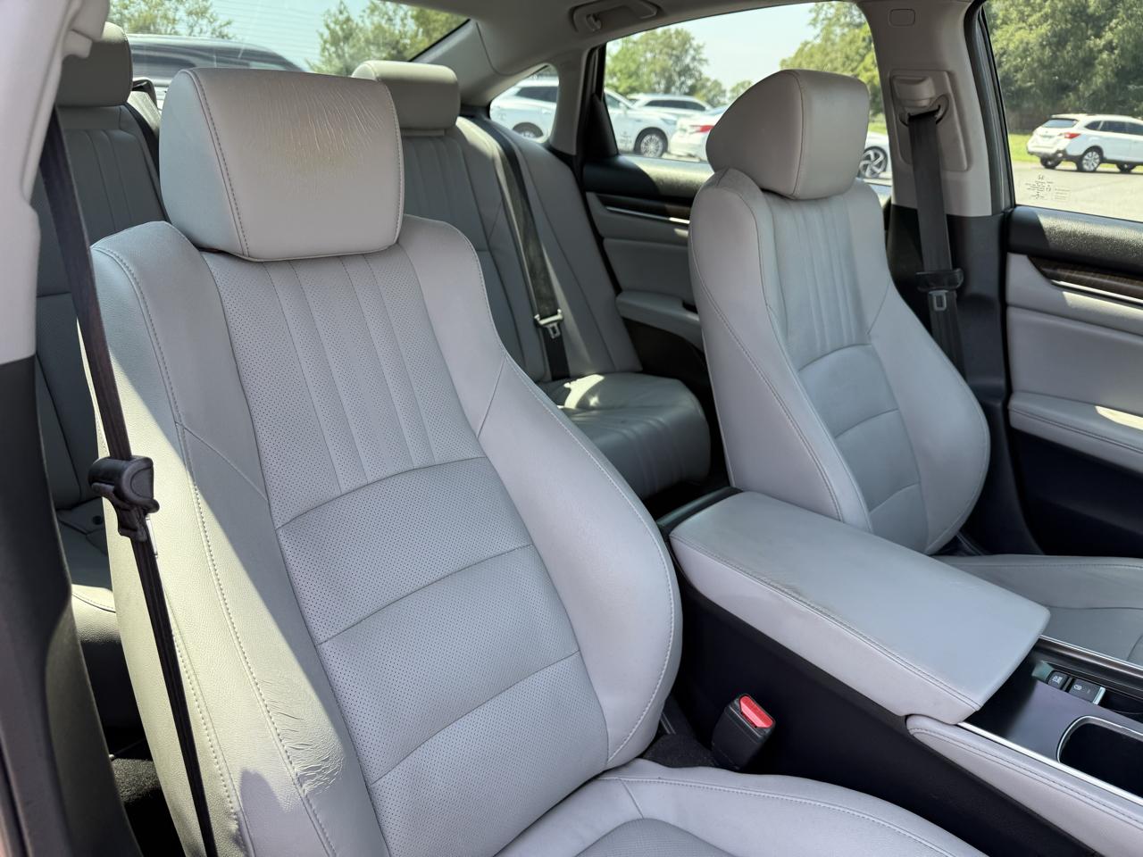 Honda Accord Touring 2.0T 10A 2018