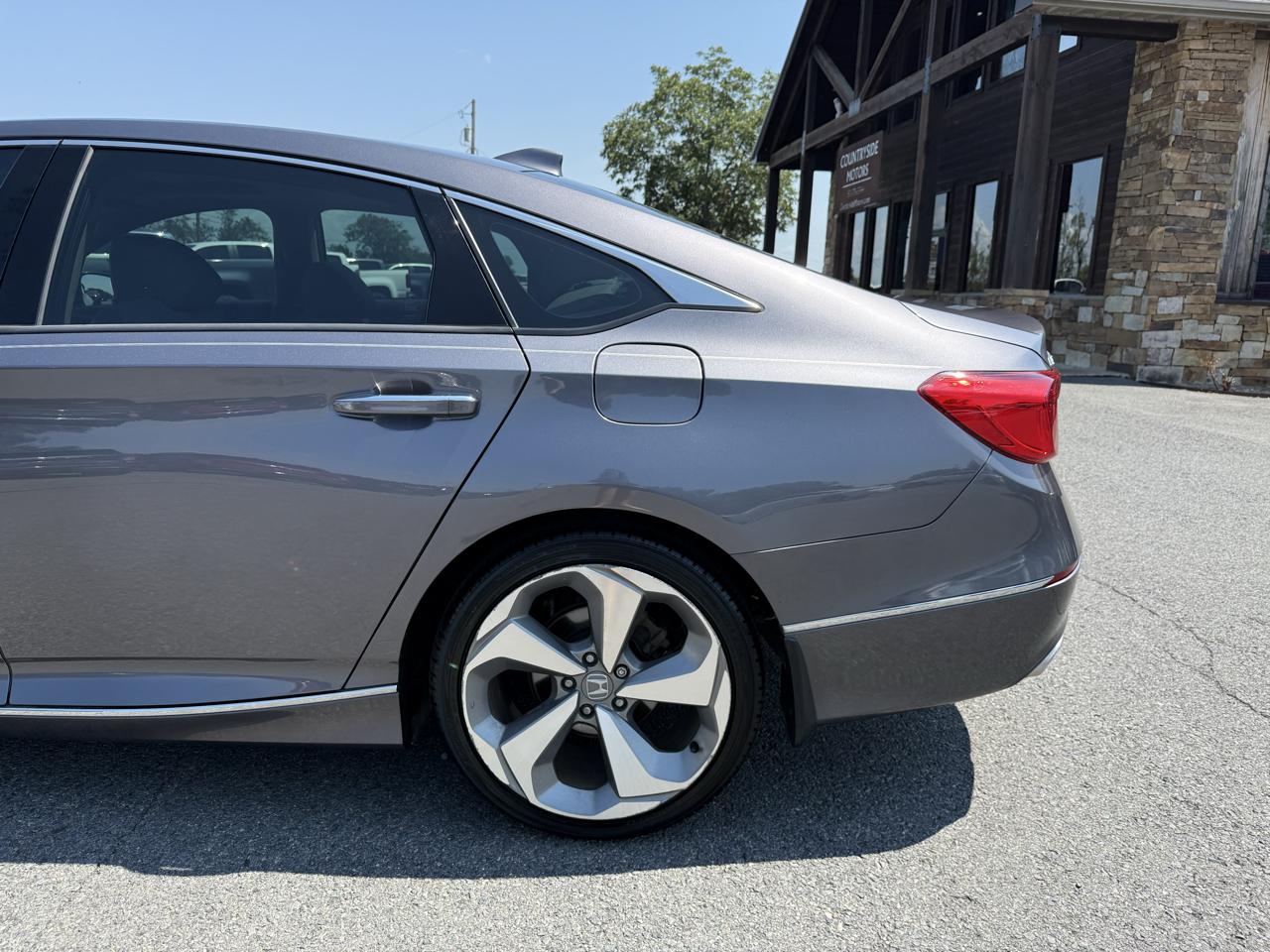 Honda Accord Touring 2.0T 10A 2018