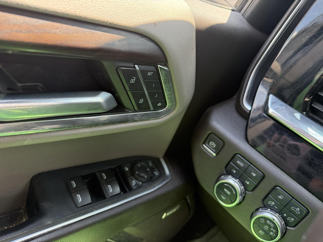 GMC Sierra 1500 SLT Crew Cab 4WD 2022