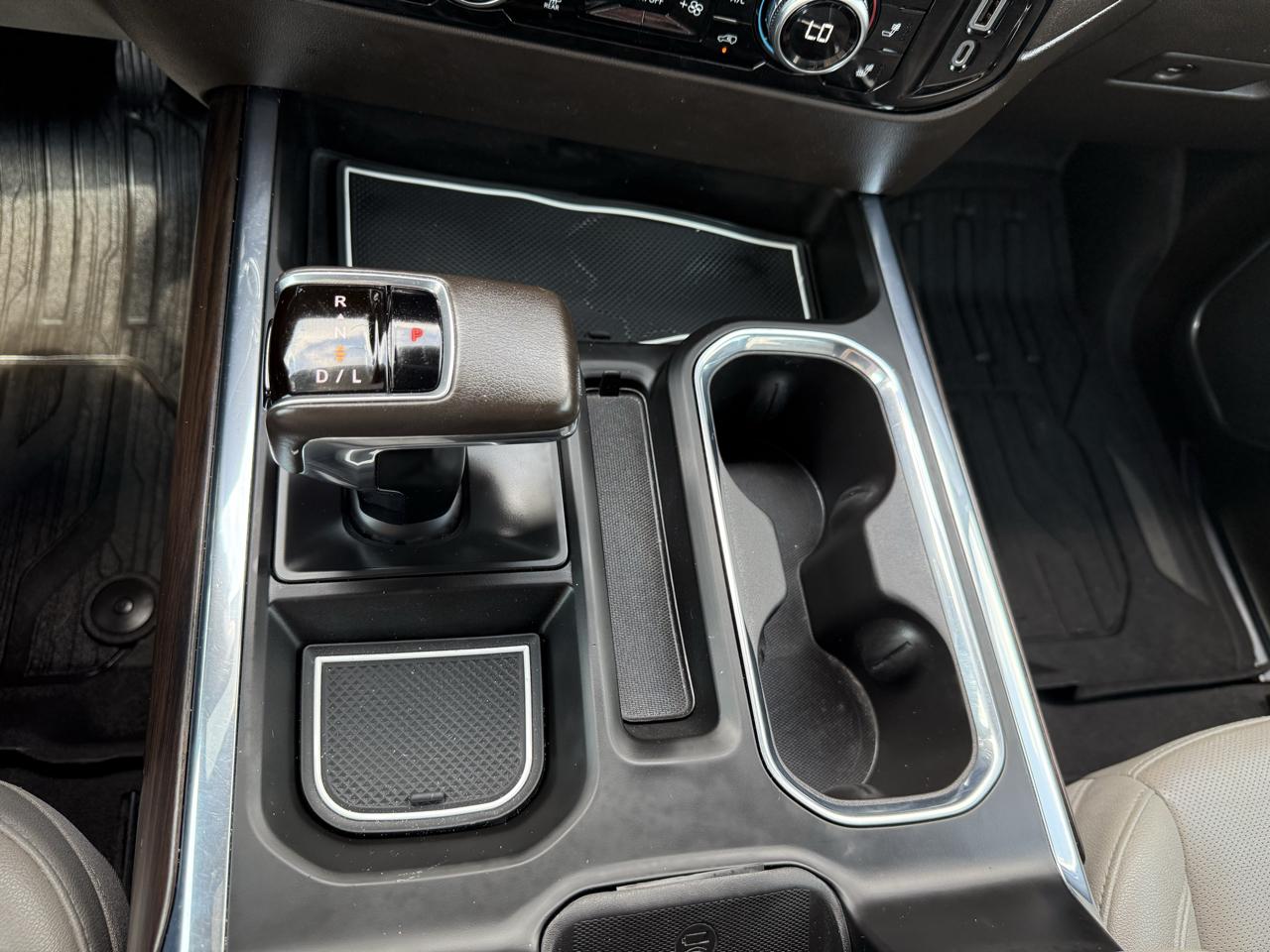 GMC Sierra 1500 SLT Crew Cab 4WD 2022