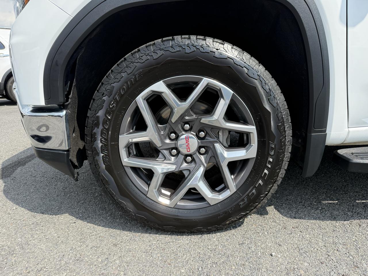 GMC Sierra 1500 SLT Crew Cab 4WD 2022