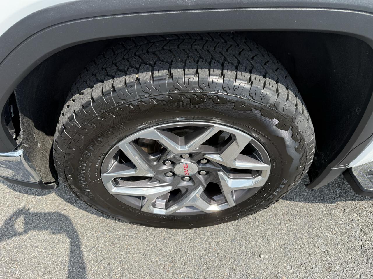 GMC Sierra 1500 SLT Crew Cab 4WD 2022