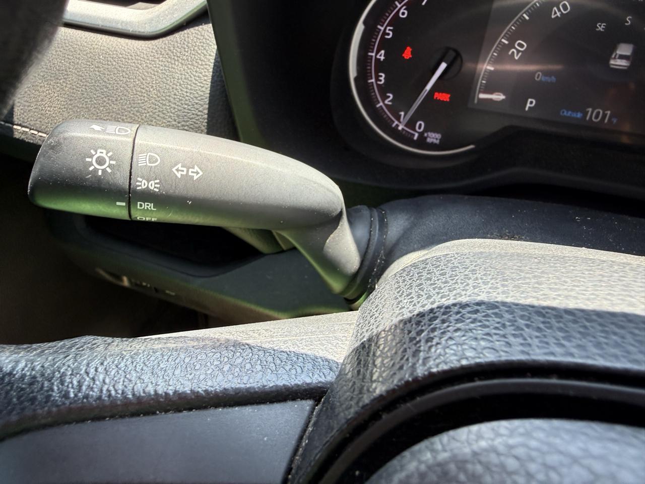 Toyota RAV4 LE 2024