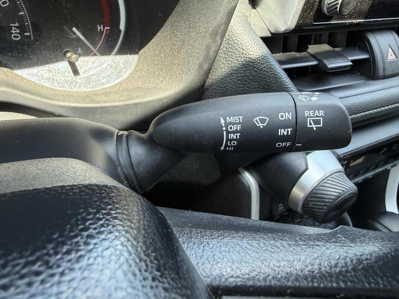 Toyota RAV4 LE 2024