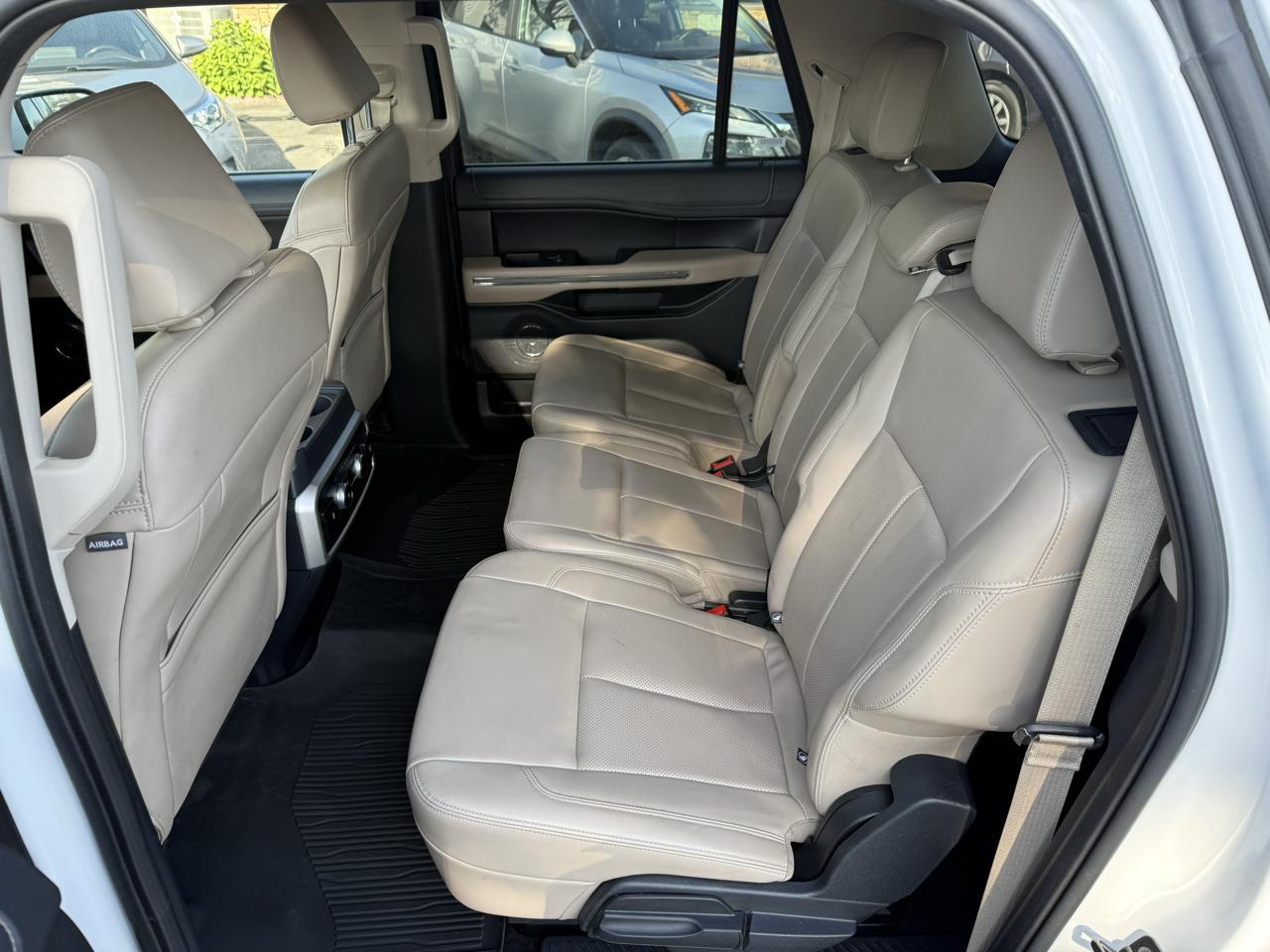 Ford Expedition Max XLT 4x4 2024
