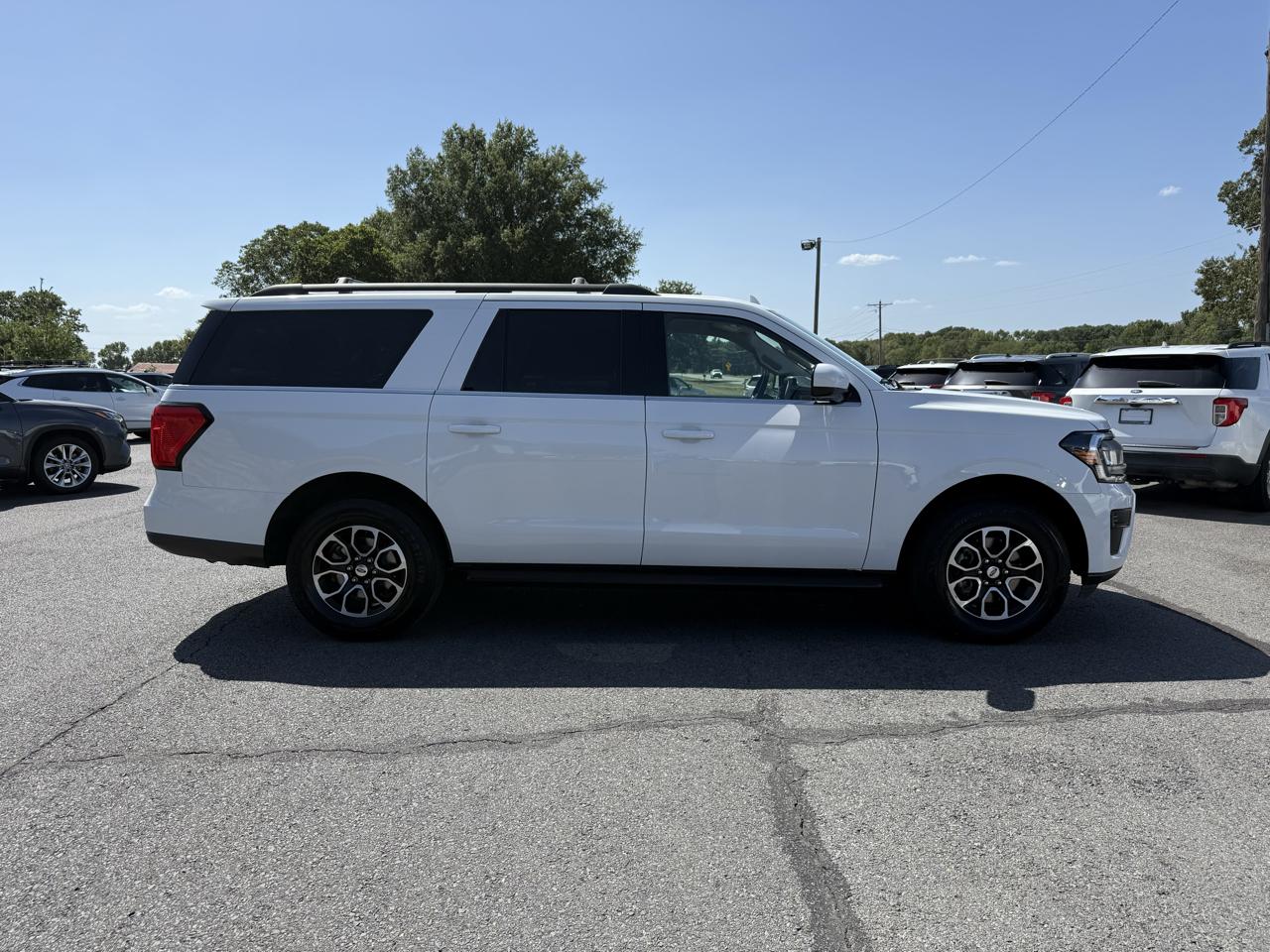 Ford Expedition Max XLT 4x4 2024