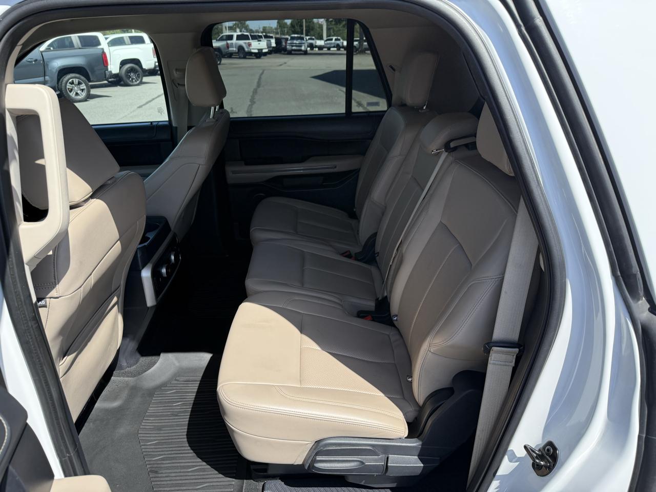 Ford Expedition Max XLT 4x4 2024