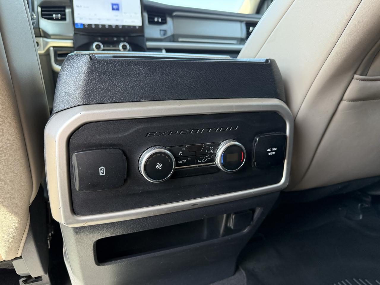 Ford Expedition Max XLT 4x4 2024