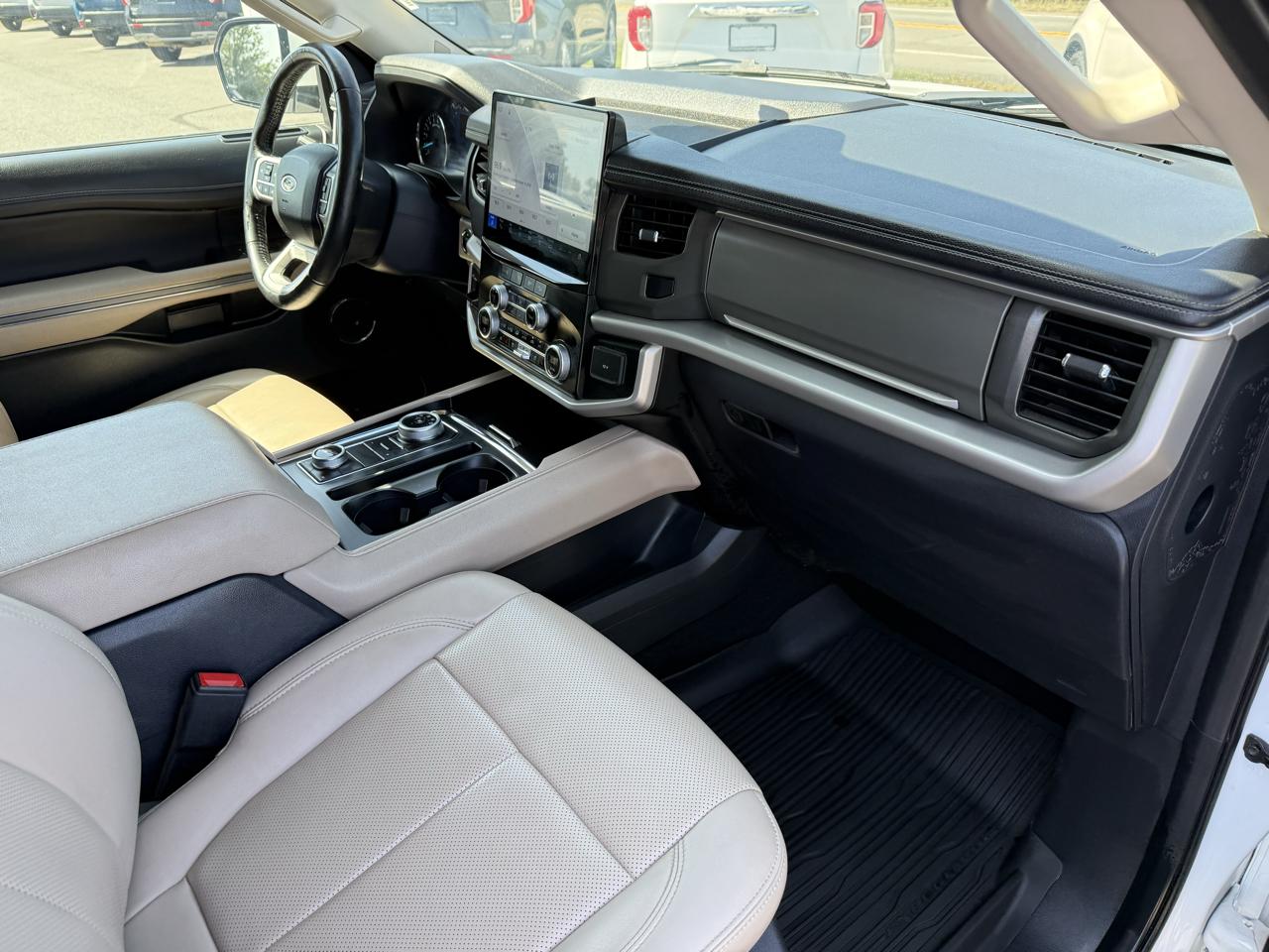 Ford Expedition Max XLT 4x4 2024