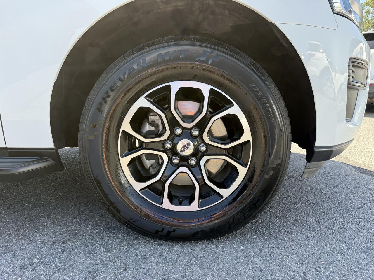 Ford Expedition Max XLT 4x4 2024