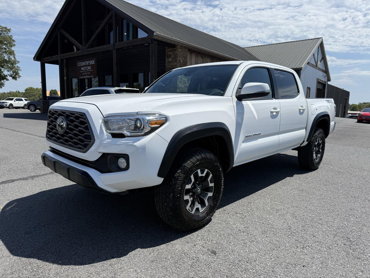 Toyota Tacoma TRD Off Road Double Cab 5' Bed V6 4x2 AT (Natl) 2021
