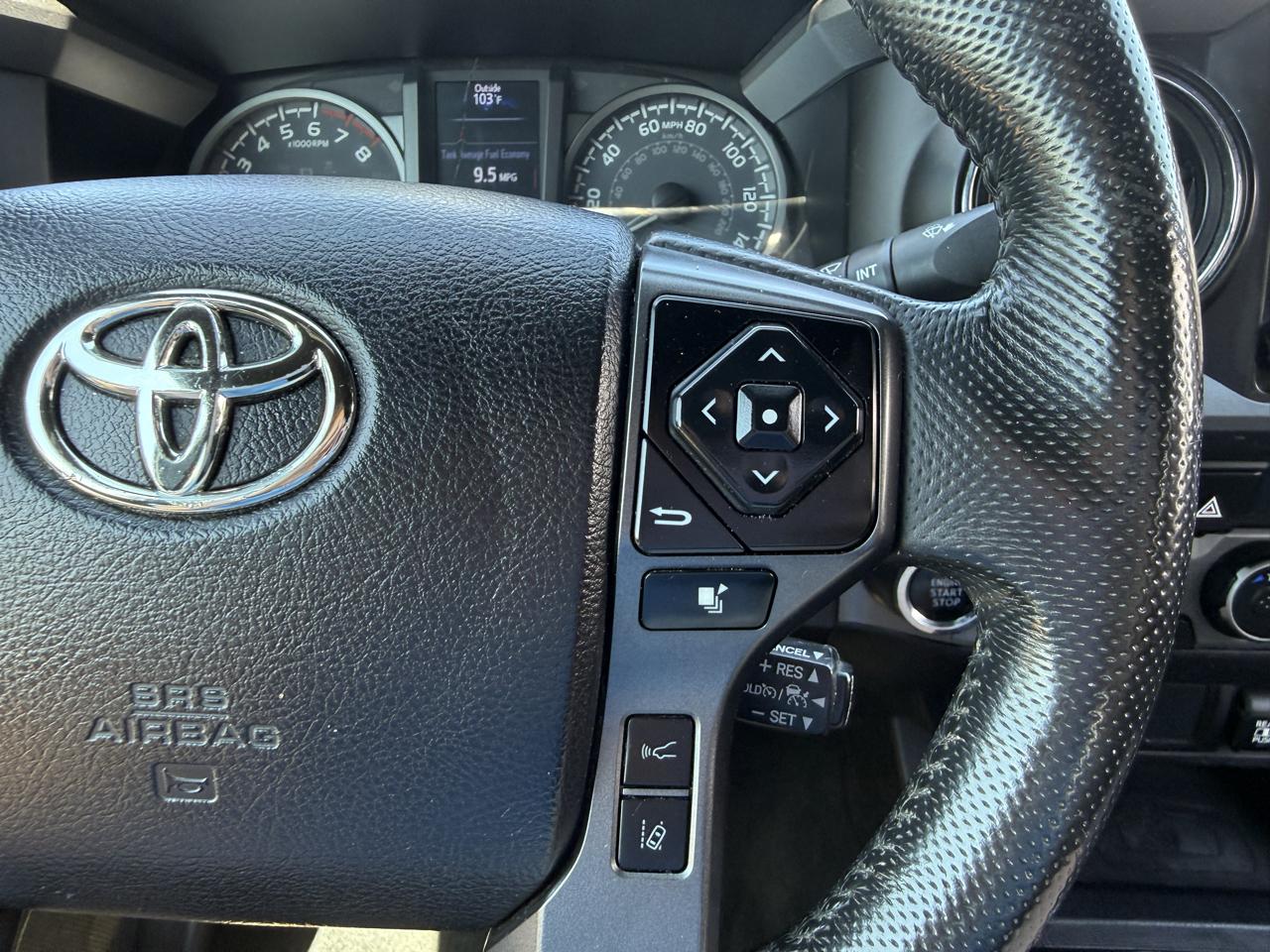 Toyota Tacoma TRD Off Road Double Cab 5' Bed V6 4x2 AT (Natl) 2021