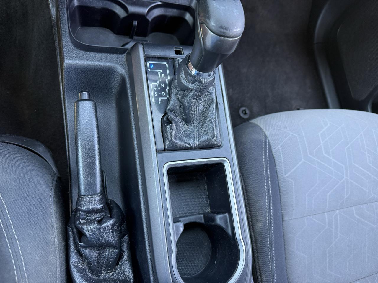Toyota Tacoma TRD Off Road Double Cab 5' Bed V6 4x2 AT (Natl) 2021