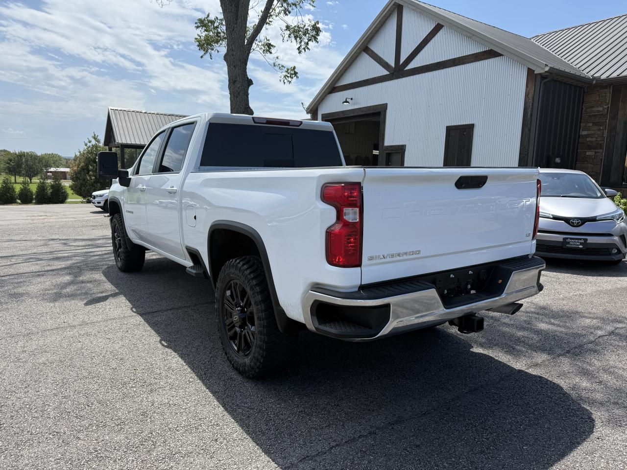 Chevrolet Silverado 2500HD LT Crew Cab 4WD 2023