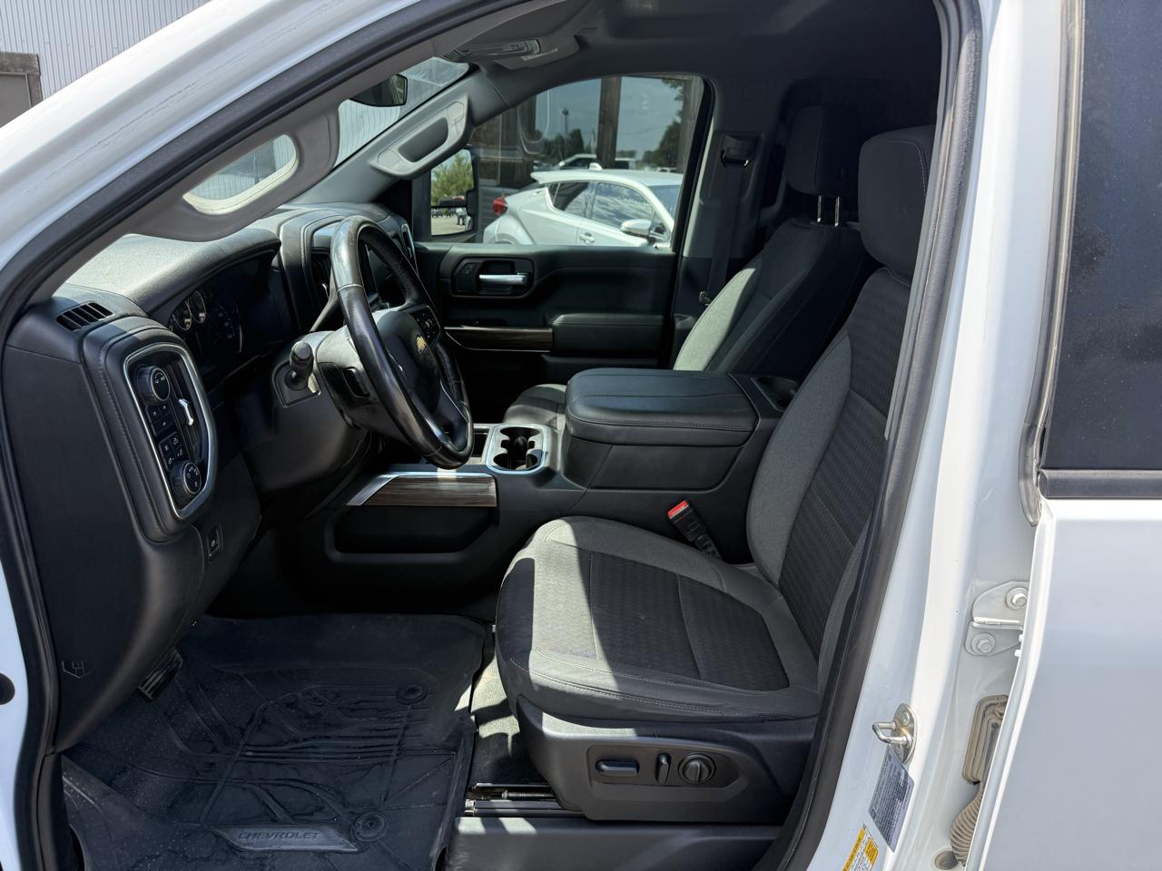 Chevrolet Silverado 2500HD LT Crew Cab 4WD 2023