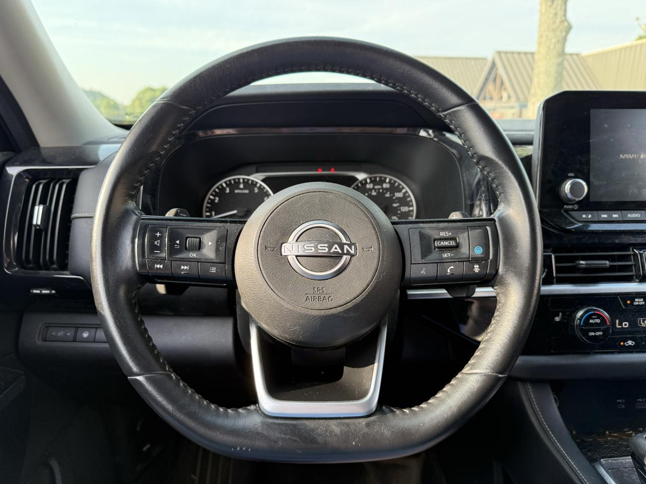 Nissan Pathfinder SV 4WD 2022