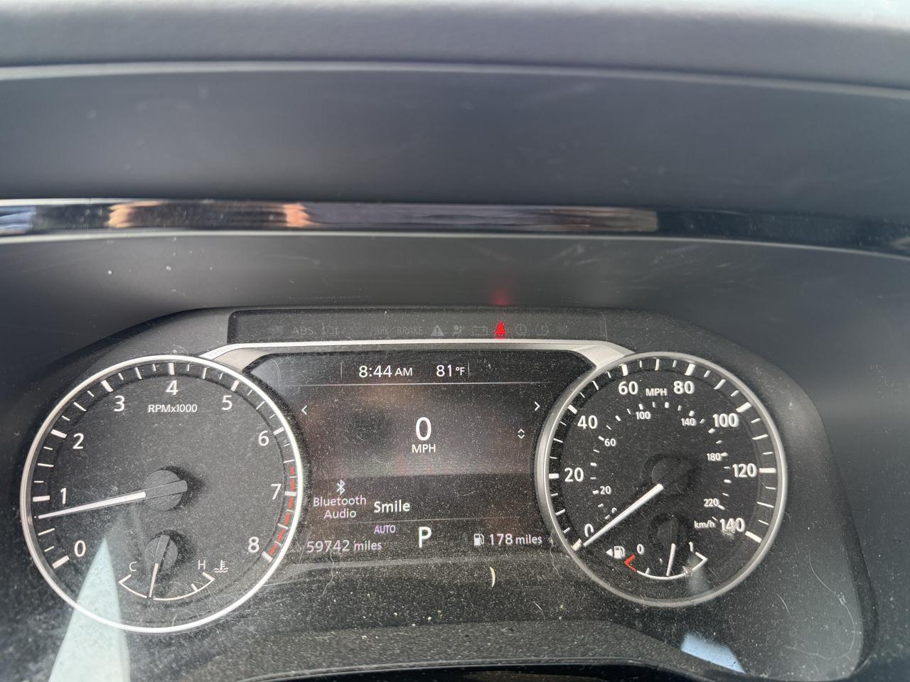 Nissan Pathfinder SV 4WD 2022