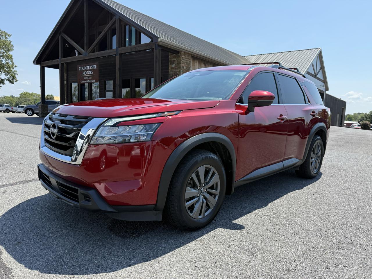 Nissan Pathfinder SV 4WD 2022