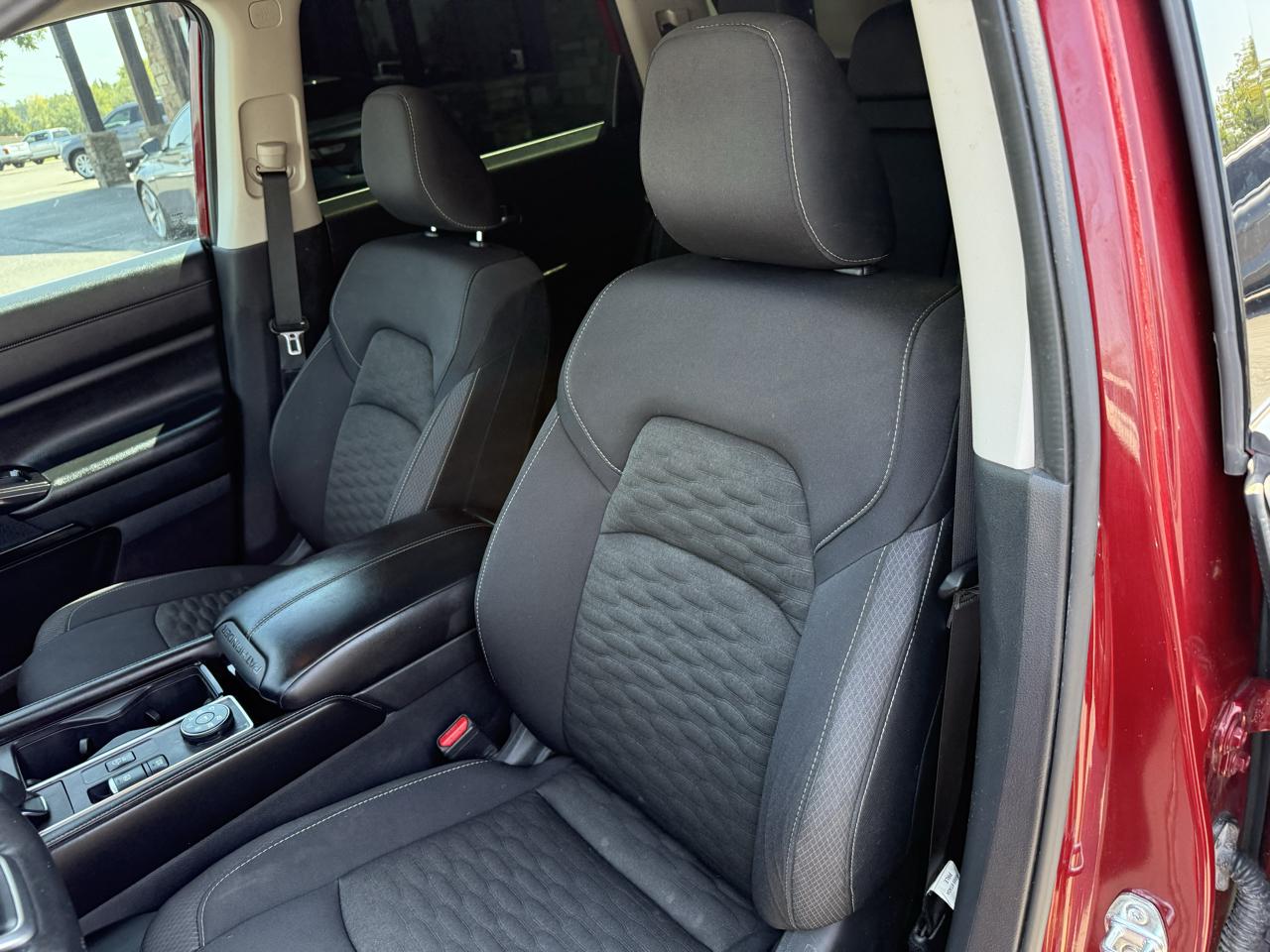 Nissan Pathfinder SV 4WD 2022