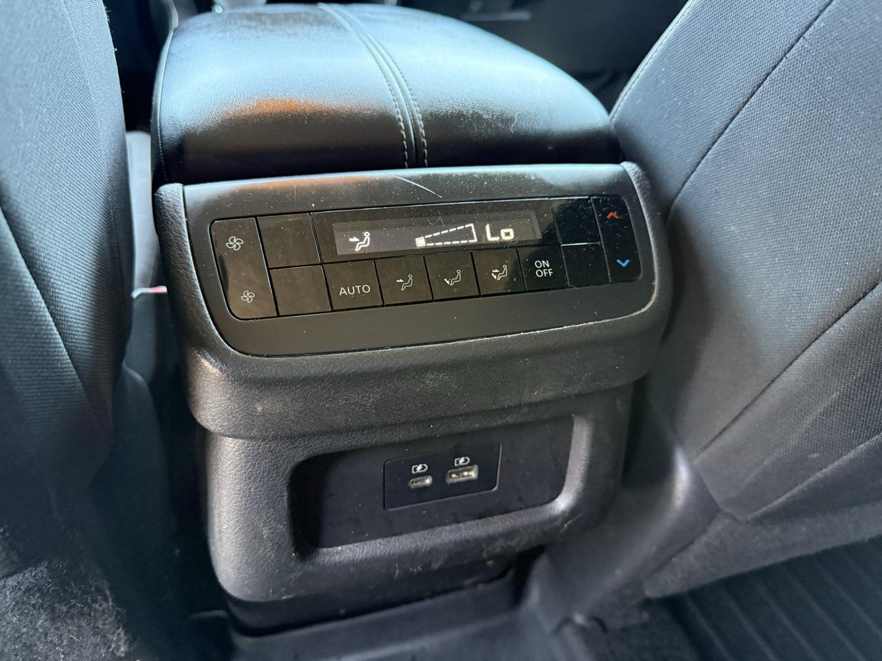 Nissan Pathfinder SV 4WD 2022