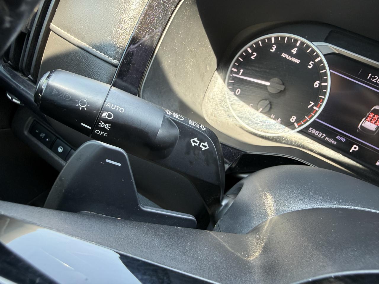 Nissan Pathfinder SV 4WD 2022