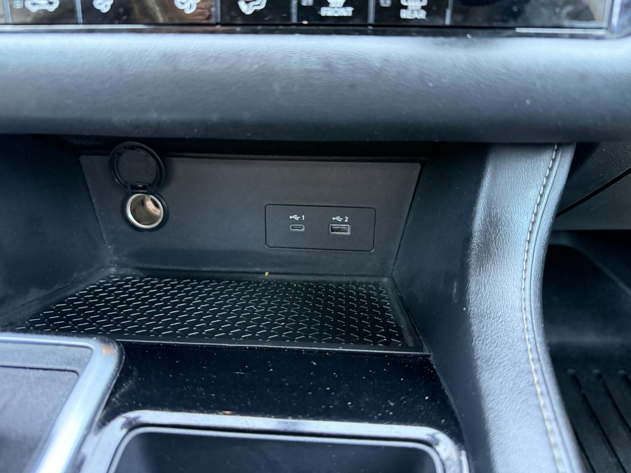 Nissan Pathfinder SV 4WD 2022