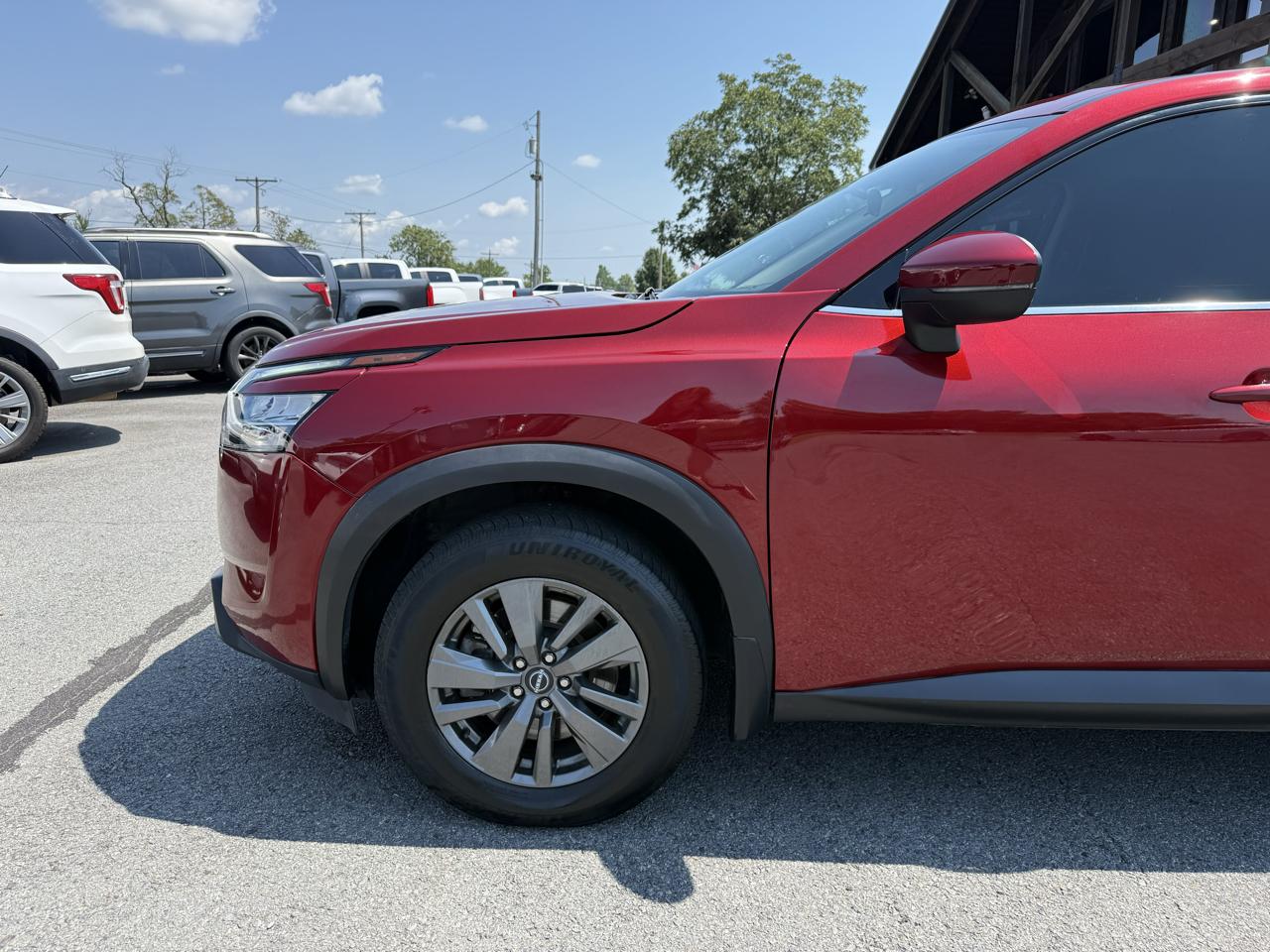 Nissan Pathfinder SV 4WD 2022