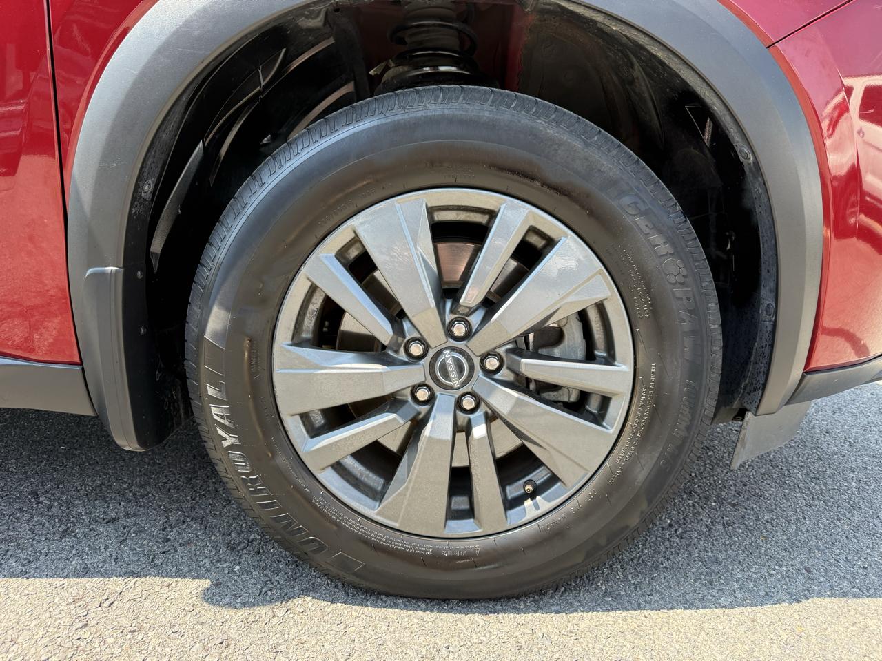 Nissan Pathfinder SV 4WD 2022