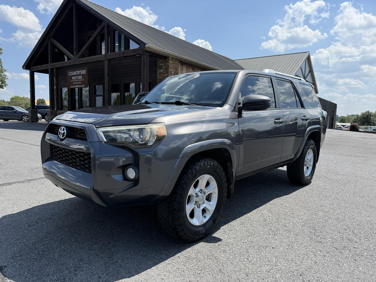 Toyota 4Runner SR5 2WD 2014