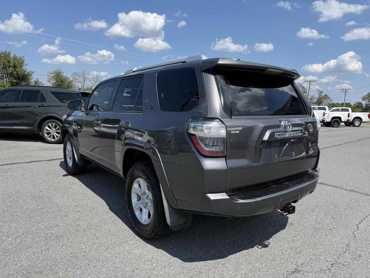 Toyota 4Runner SR5 2WD 2014