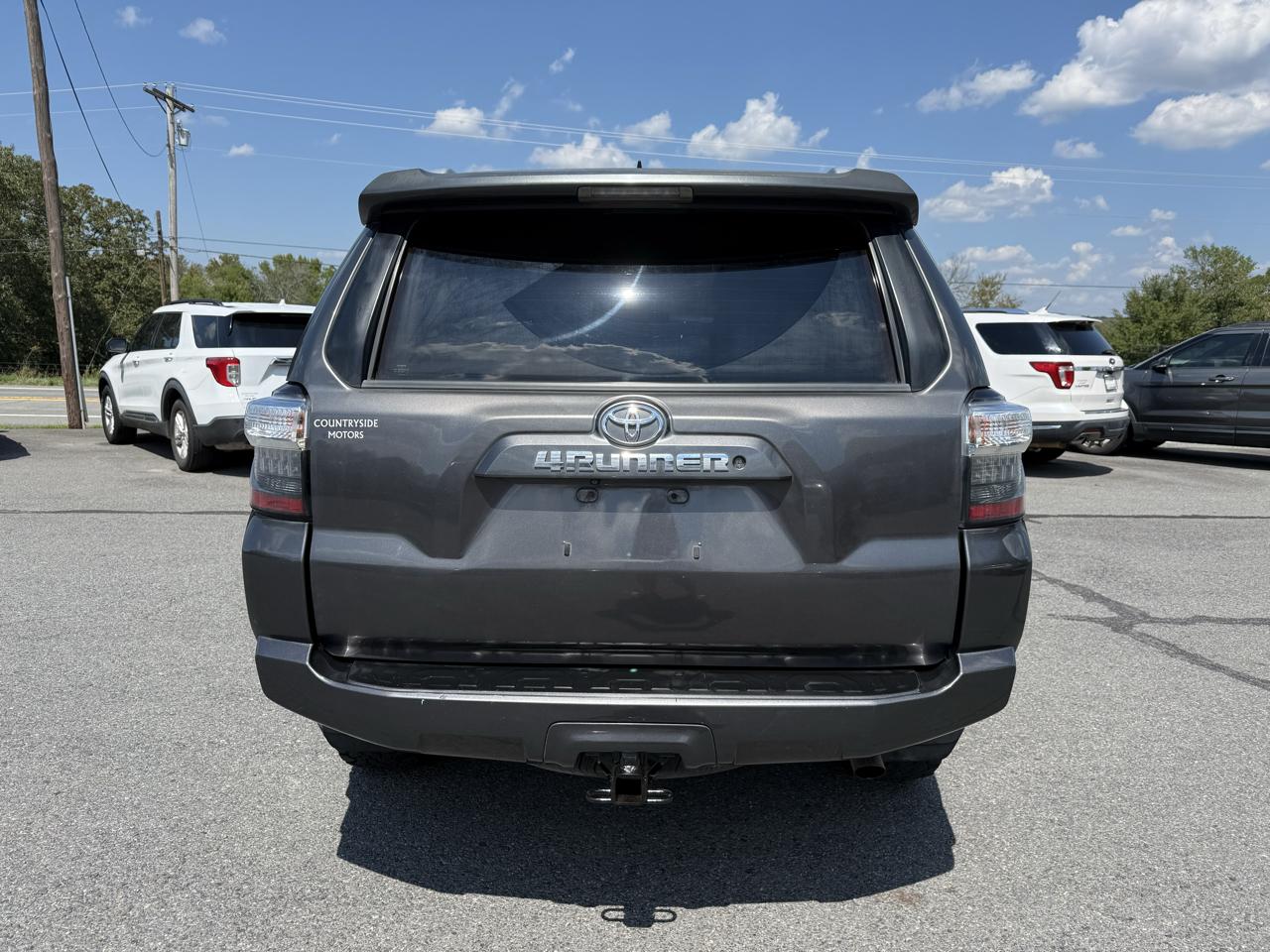 Toyota 4Runner SR5 2WD 2014