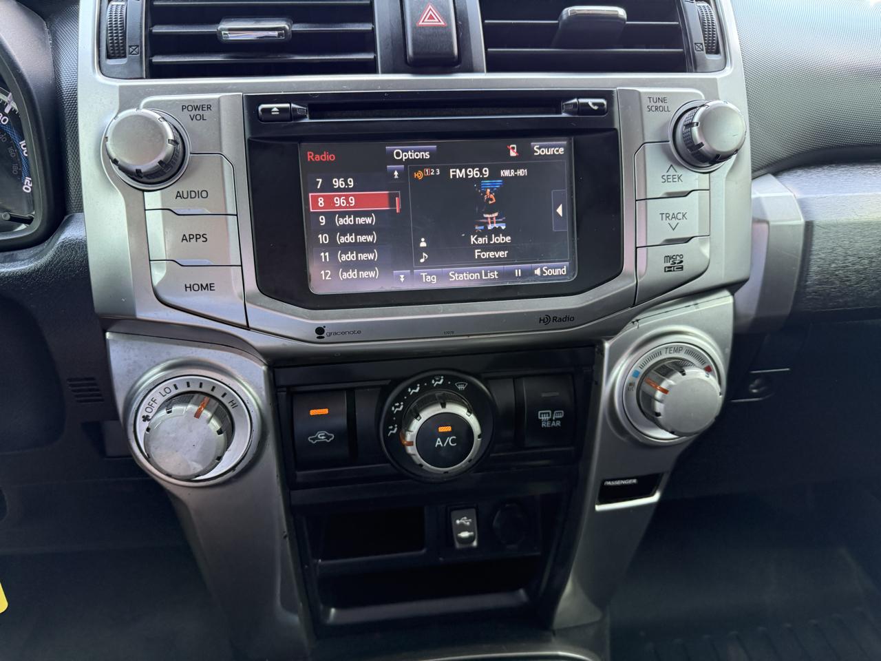 Toyota 4Runner SR5 2WD 2014