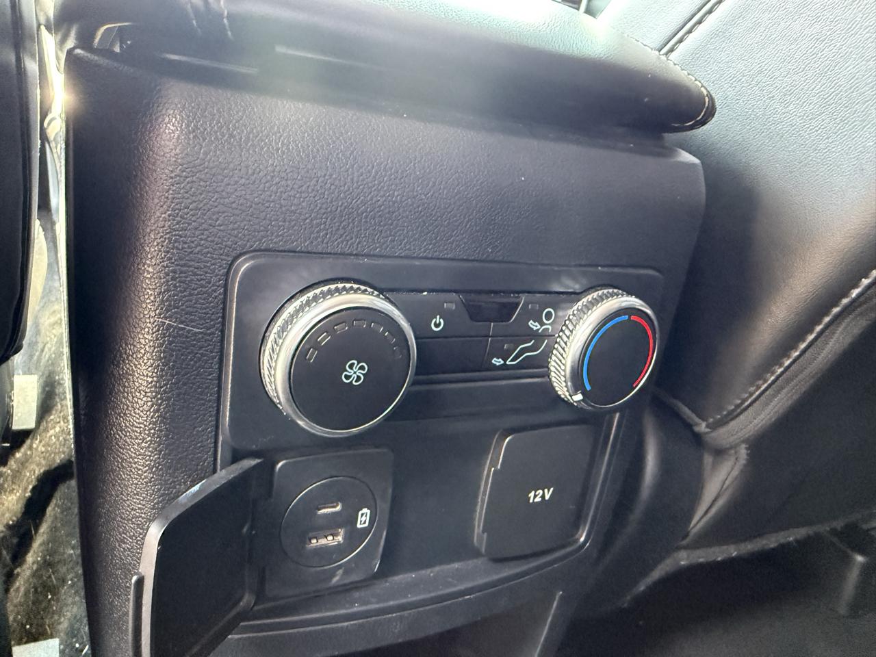Ford Explorer XLT 2021