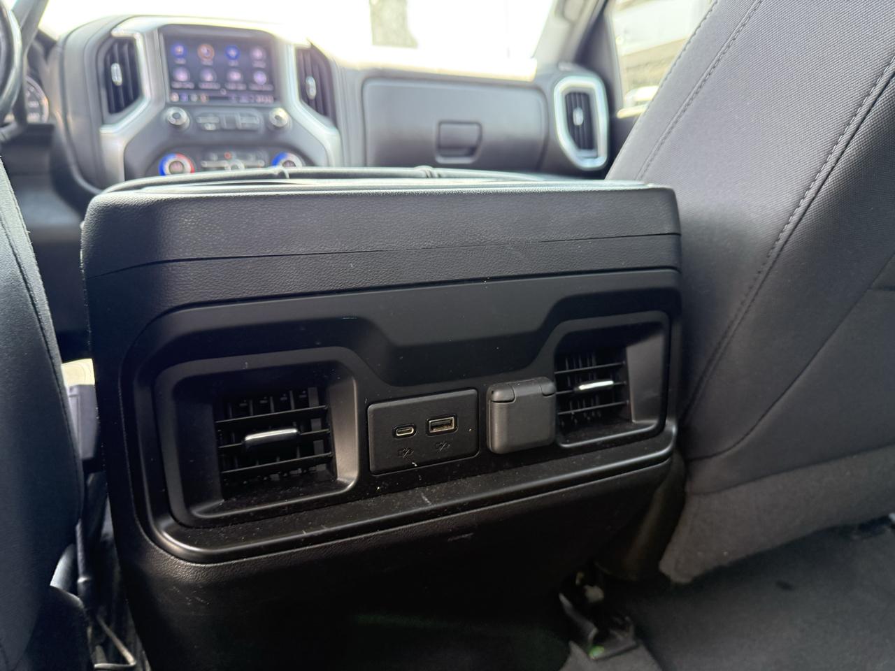 Chevrolet Silverado 2500HD LT Crew Cab 4WD 2020