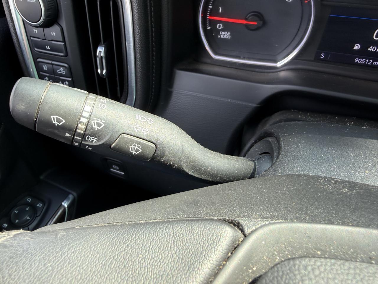 Chevrolet Silverado 2500HD LT Crew Cab 4WD 2020