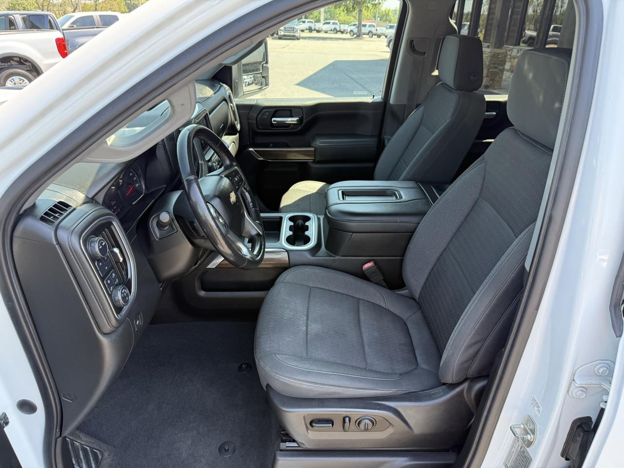 Chevrolet Silverado 2500HD LT Crew Cab 4WD 2020