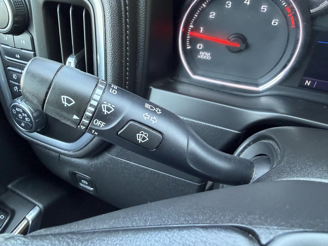 Chevrolet Silverado 2500HD LT Crew Cab 4WD 2020