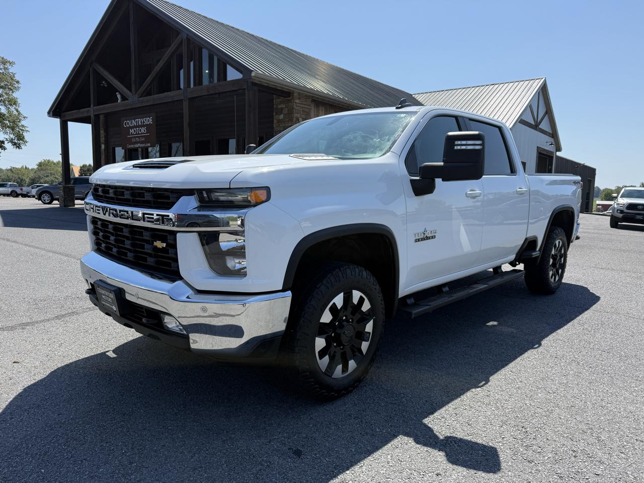 Chevrolet Silverado 2500HD LT Crew Cab 4WD 2020