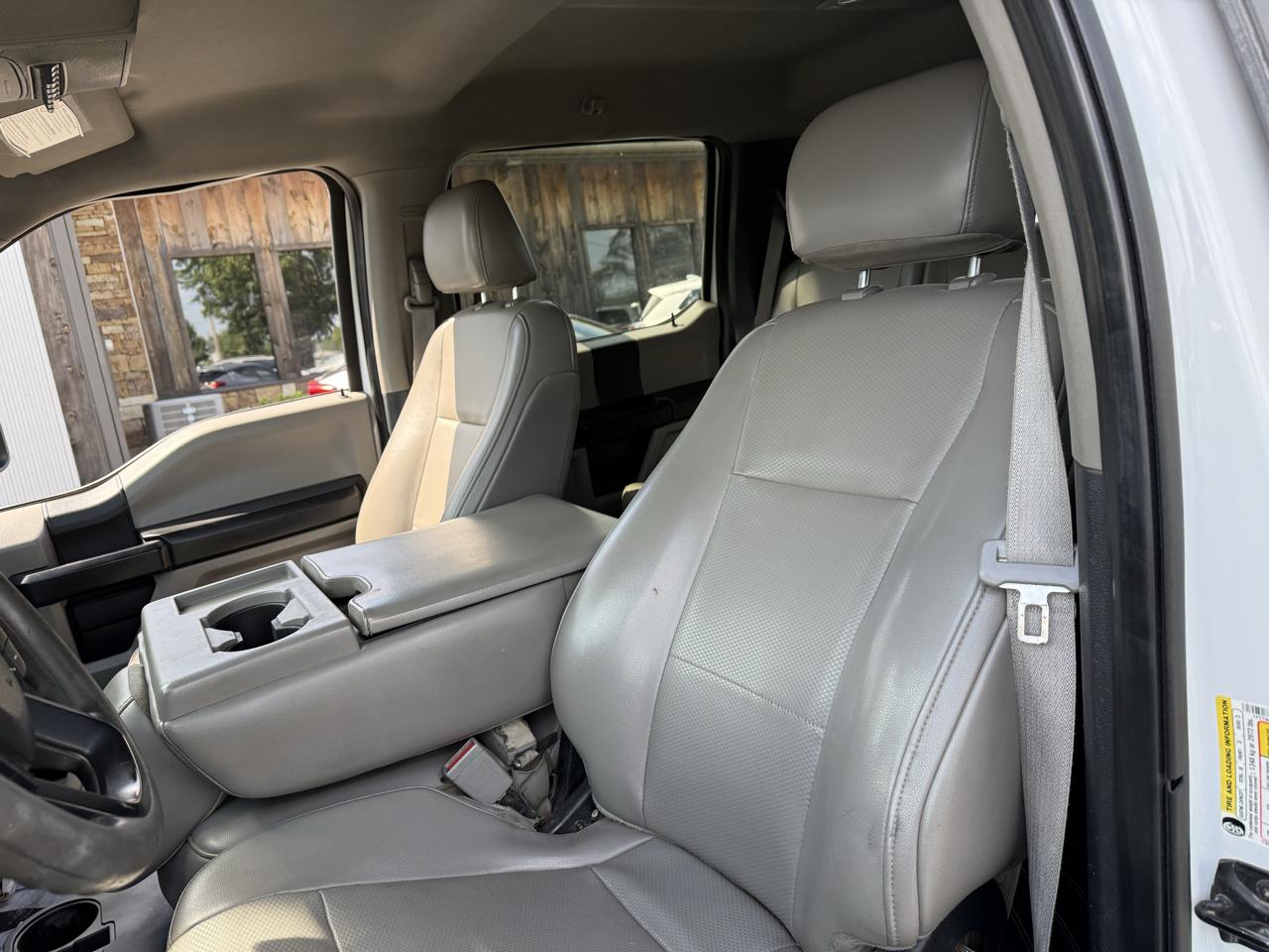 Ford F-250 SD XL Crew Cab Long Bed 4WD 2019