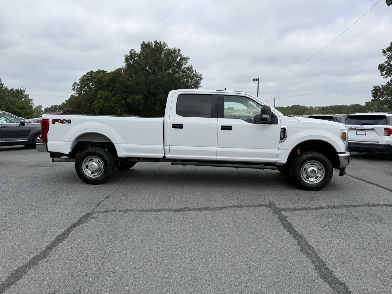 Ford F-250 SD XL Crew Cab Long Bed 4WD 2019
