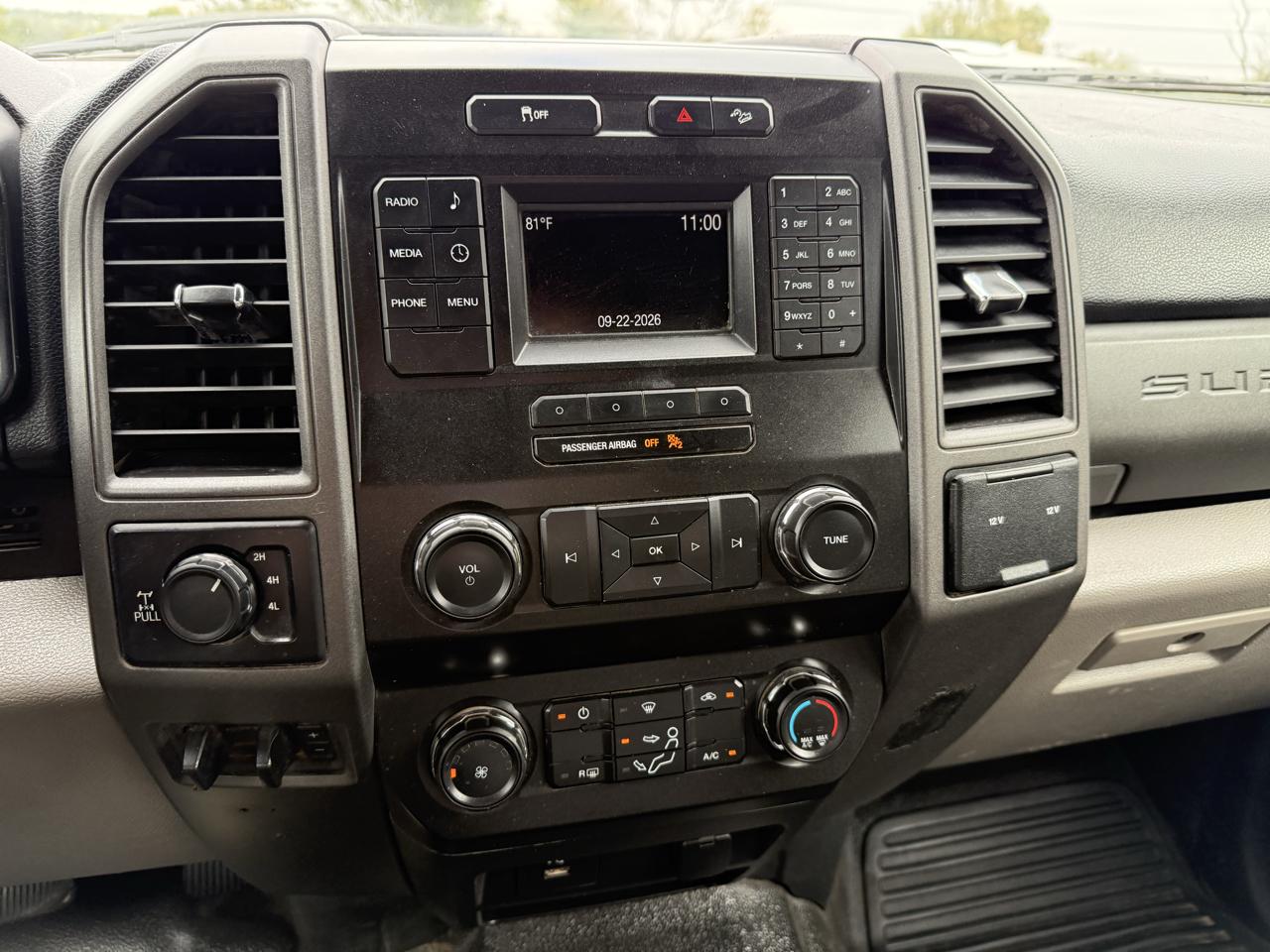 Ford F-250 SD XL Crew Cab Long Bed 4WD 2019