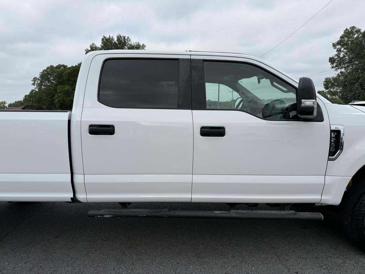Ford F-250 SD XL Crew Cab Long Bed 4WD 2019